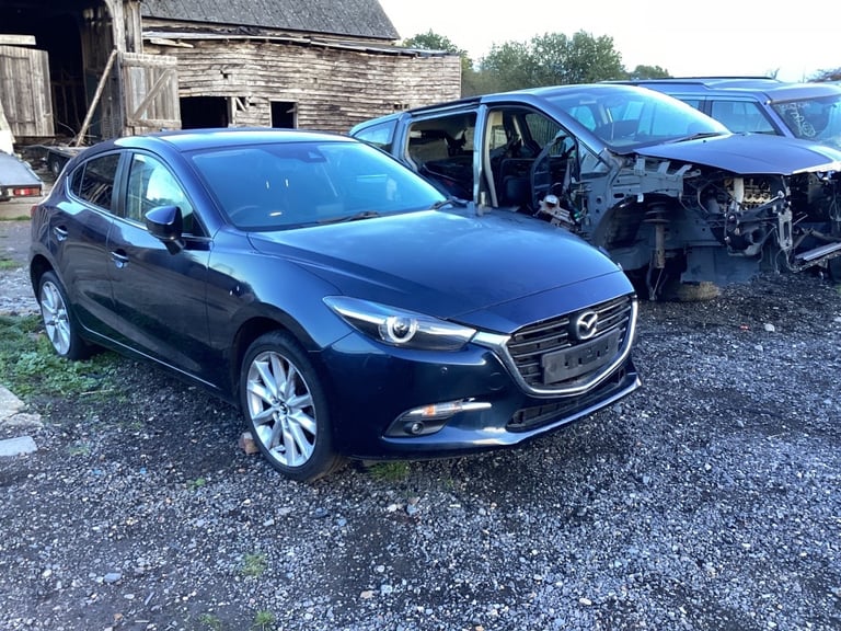 2013-2018 Mazda 3 breaking all parts, Mazda 3 2.0 petrol engine, Gearbox