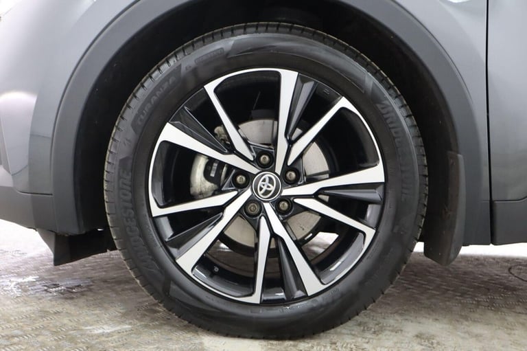 2024 Toyota C-HR 1.8 VVT-h Design CVT Euro 6 (s/s) 5dr HATCHBACK PETROL/ELECTRIC Automatic