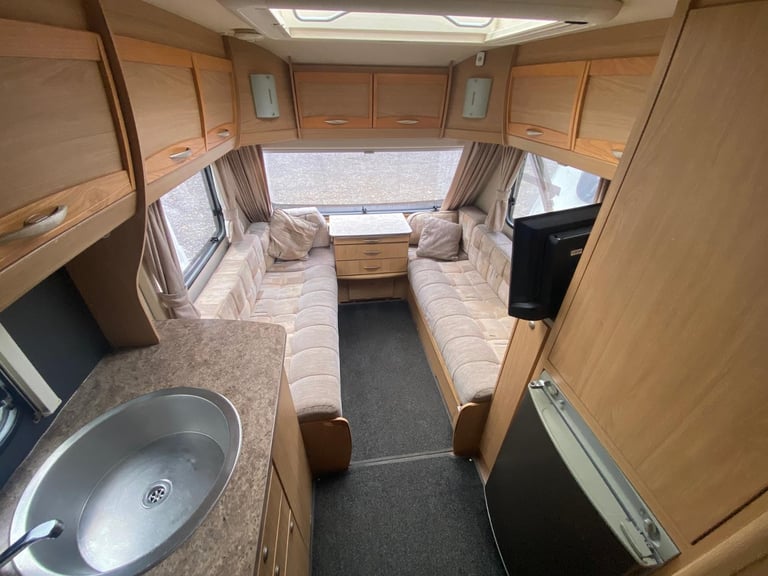 ELDDIS MAJESTIC 506 - 2013 - 4/5 BERTH - FIXED BED - TRADE SALE BARGAIN 