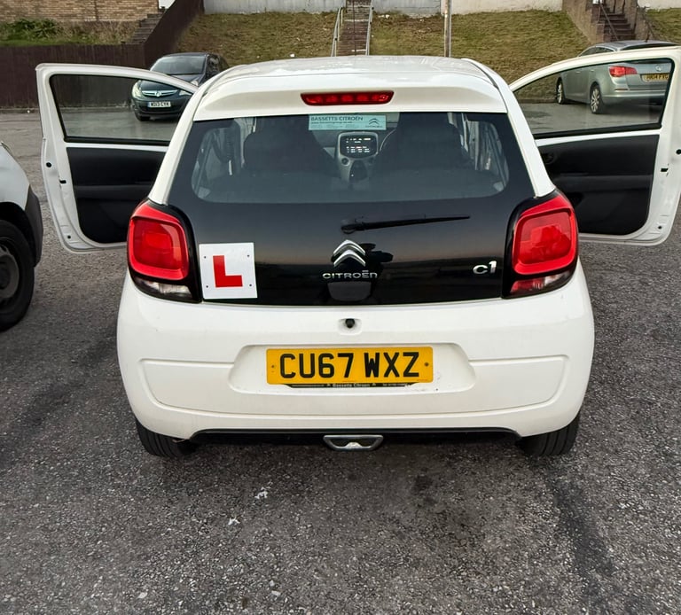 Citroen, C1, Hatchback, 2017, Manual, 998 (cc), 3 doors
