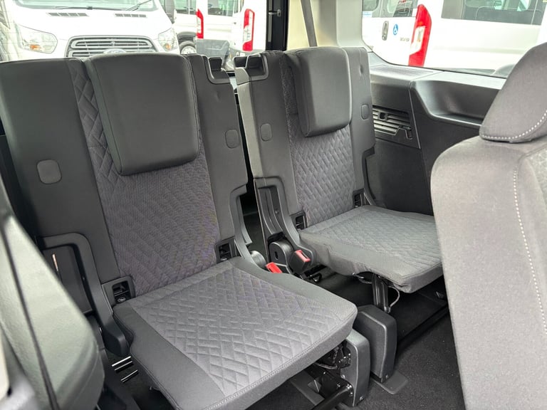 2022 Ford Tourneo Connect 2.0 EcoBlue Titanium 5dr [7 seat] MPV Diesel Manual