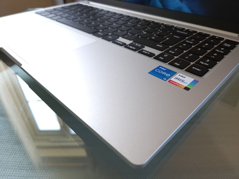 ❤️ Samsung Galaxy Book LTE SIM 15.6" FHD i5-1135G7 8GB RAM 256GB SDD Laptop Boxed PRISTINE