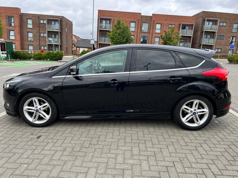 IMMACULATE 2016 FORD FOCUS ZETEC SPORT with only 66K miles 1.0L PETROL Engine 