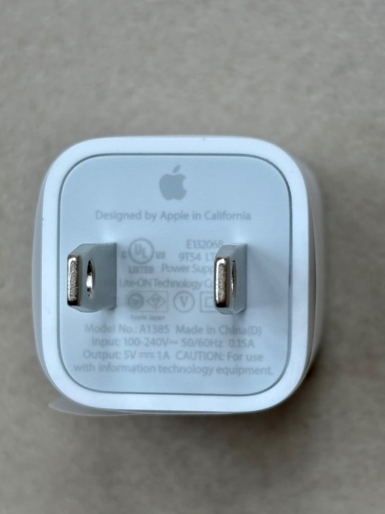 Apple Watch Series 4 Model A1978 ~ NEW BATTERY 100% health !!