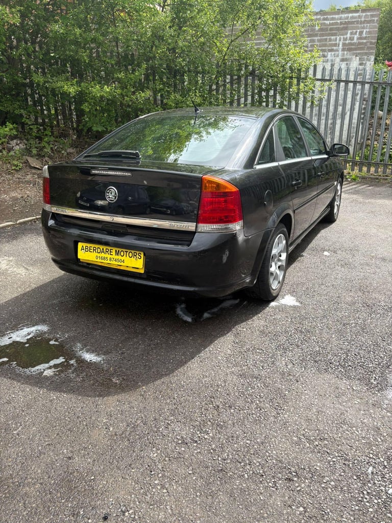 VAUXHALL VECTRA 1.9 CDTi Exclusiv 2006