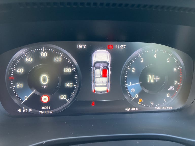 2019 Volvo XC40 1.5 T3 Momentum Pro 5dr Estate PETROL Manual