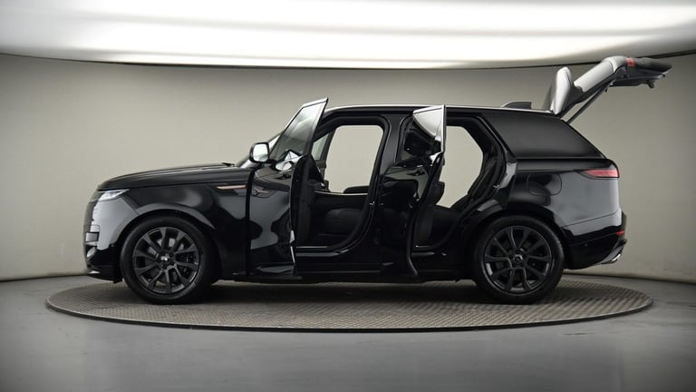 2023 Land Rover Range Rover Sport 3.0 P440e 38.2kWh Dynamic SE SUV 5dr Petrol Plug-in Hybrid Auto...