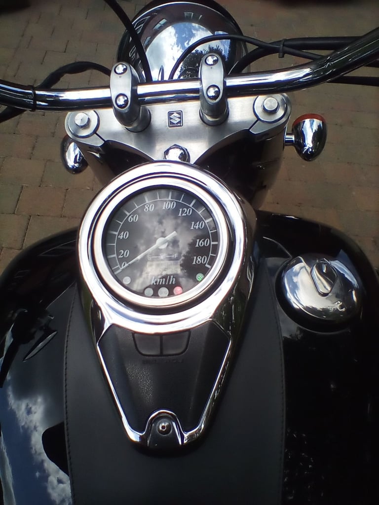 Suzuki, 2008, 400 (cc)