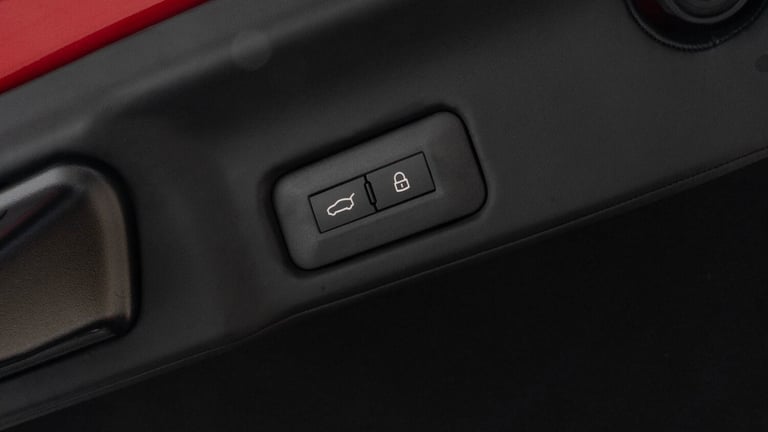 2025 Ferrari 12CILINDRI CAVALINO S-A (25 Reg) 6.5 V12 COUPE PETROL Manual