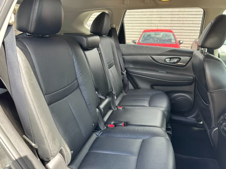 2017 Nissan X-Trail 1.6 dCi Tekna 5dr Xtronic ESTATE Diesel Automatic