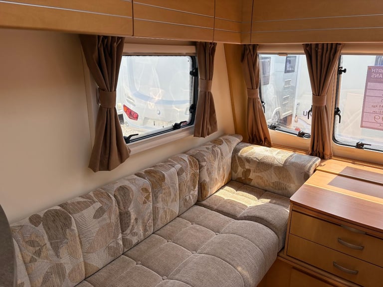 BAILEY OLYMPUS 525- 5 BERTH CARAVAN,DOUBLE DINETTE + MOTORMOVER