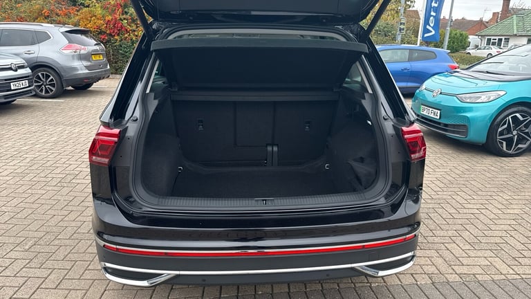 2022 Volkswagen Tiguan 1.5 TSI 150 Elegance 5dr DSG ESTATE PETROL Automatic