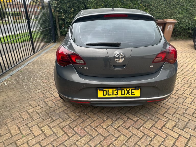 Vauxhall, ASTRA, Hatchback, 2013, Other, 1598 (cc), 5 doors