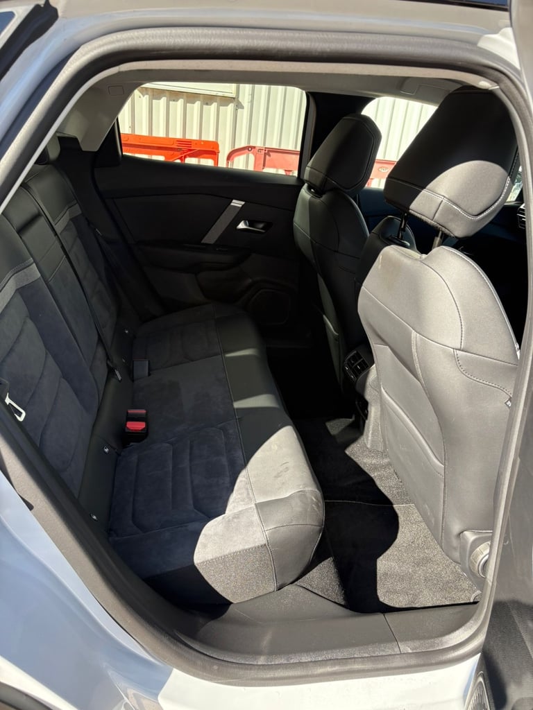 2024 Citroën ë-C4 – White | Only 842 Miles | Heated Leather Seats | Like New