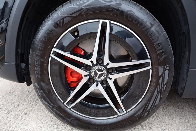 MERCEDES-BENZ EQA EQA 250 66.5kWh AMG Line Auto 5dr 2022