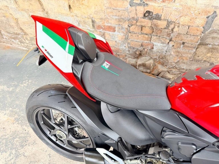DUCATI PANIGALE V2 BAYLISS 1ST CHAMPIONSHIP 20TH ANNIVERSARY 2022 21