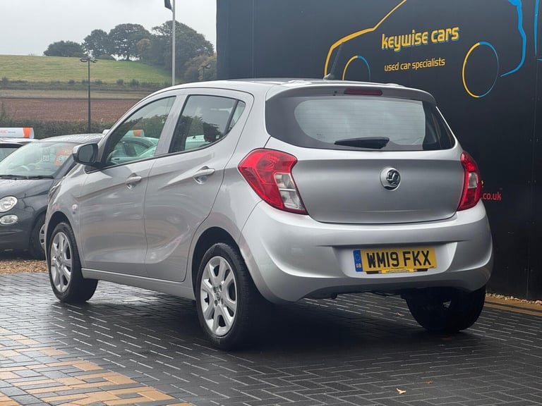  Vauxhall Viva 1.0i SE Euro 6 5dr (a/c) Petrol Manual