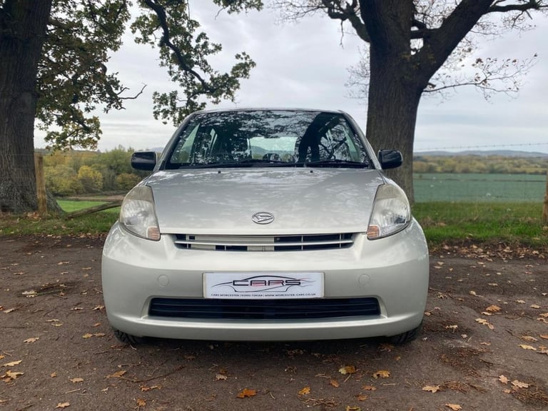 2007 Daihatsu Sirion 1.0 S Hatchback 5dr Petrol Manual (118 g/km, 68 bhp) Hatchback Petrol Manual