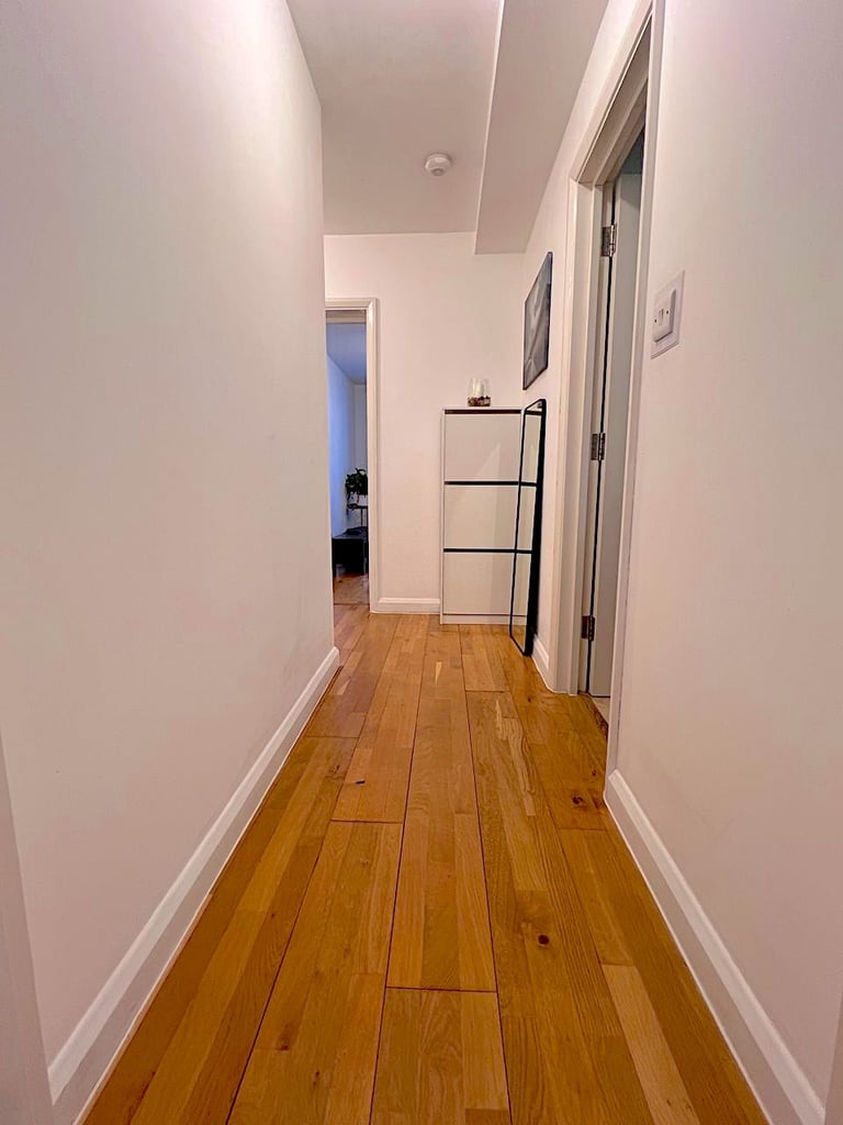 SHORT LET 1 Bed Flat Inclusive All Bills In Greenwich Near Tube Station