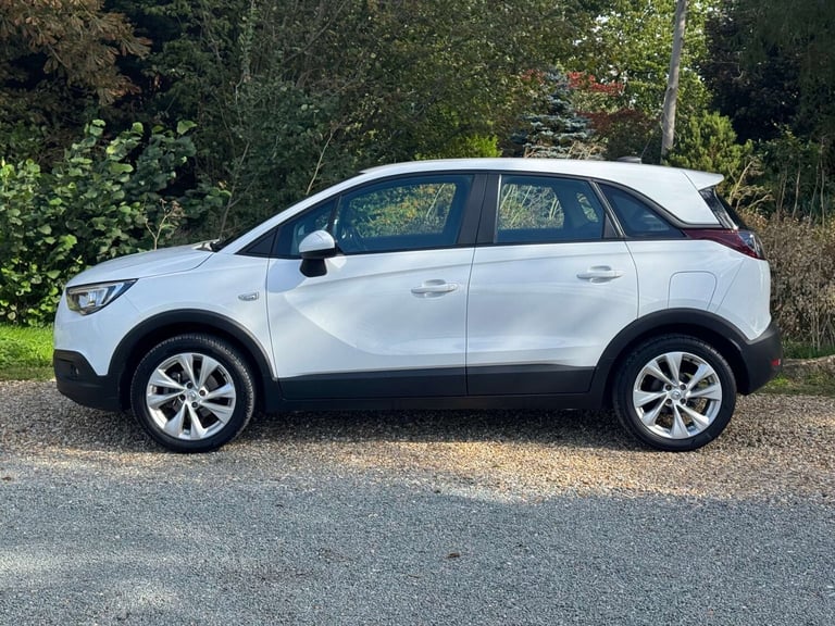 2019 Vauxhall Crossland X 1.2T ecoTec [110] SE 5dr [6 Speed] [S/S] HATCHBACK PETROL Manual