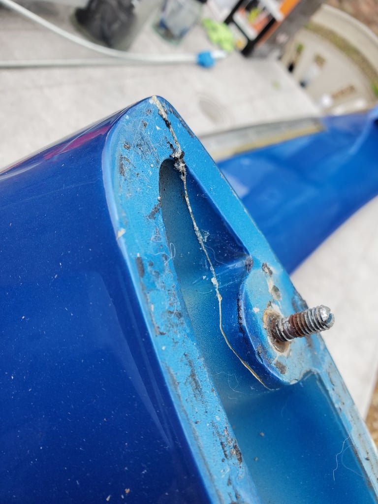 Subaru UK300 spolier in need of repair