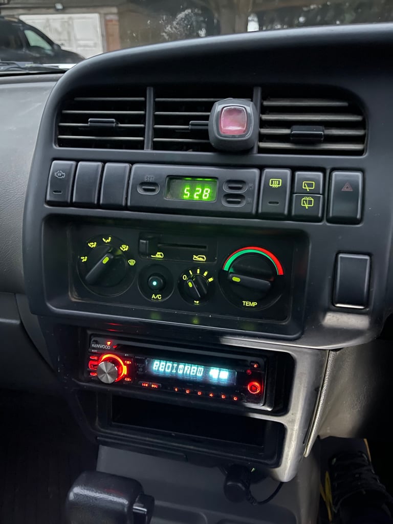 Isuzu BIGHORN/TROOPER AUTO 3.1 TURBO DIESEL 