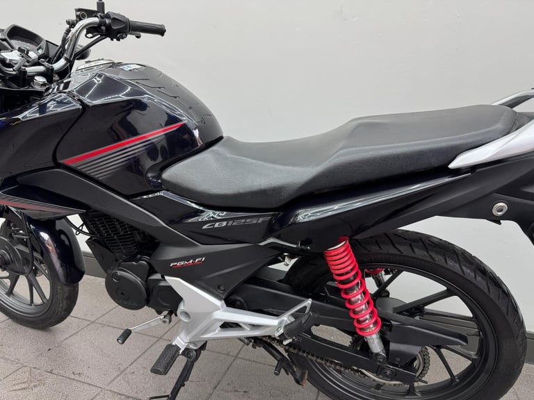 HONDA CB125F BLACK / DARK BLUE 2019 19 REG 10,253 MILES USED 125CC MOTORCYCLE