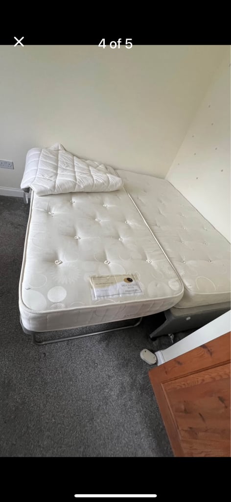 Stackable bed and 2 single mattress 