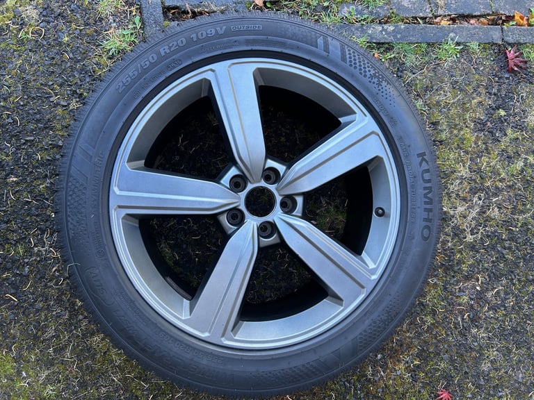 image for 4 x 20” Genuine Audi VAG eTron wheels 4KE601025S  with Kumho winter tyres 