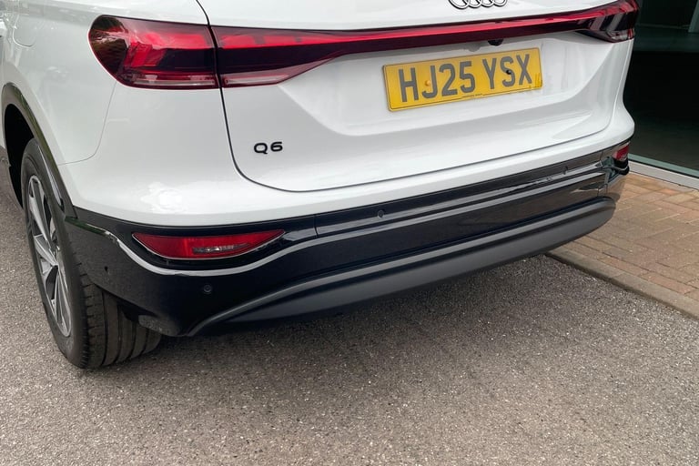 2025 Audi Q6 e-tron 100kWh Performance Sport SUV 5dr Electric Auto (306 ps) ESTATE Electric Autom...
