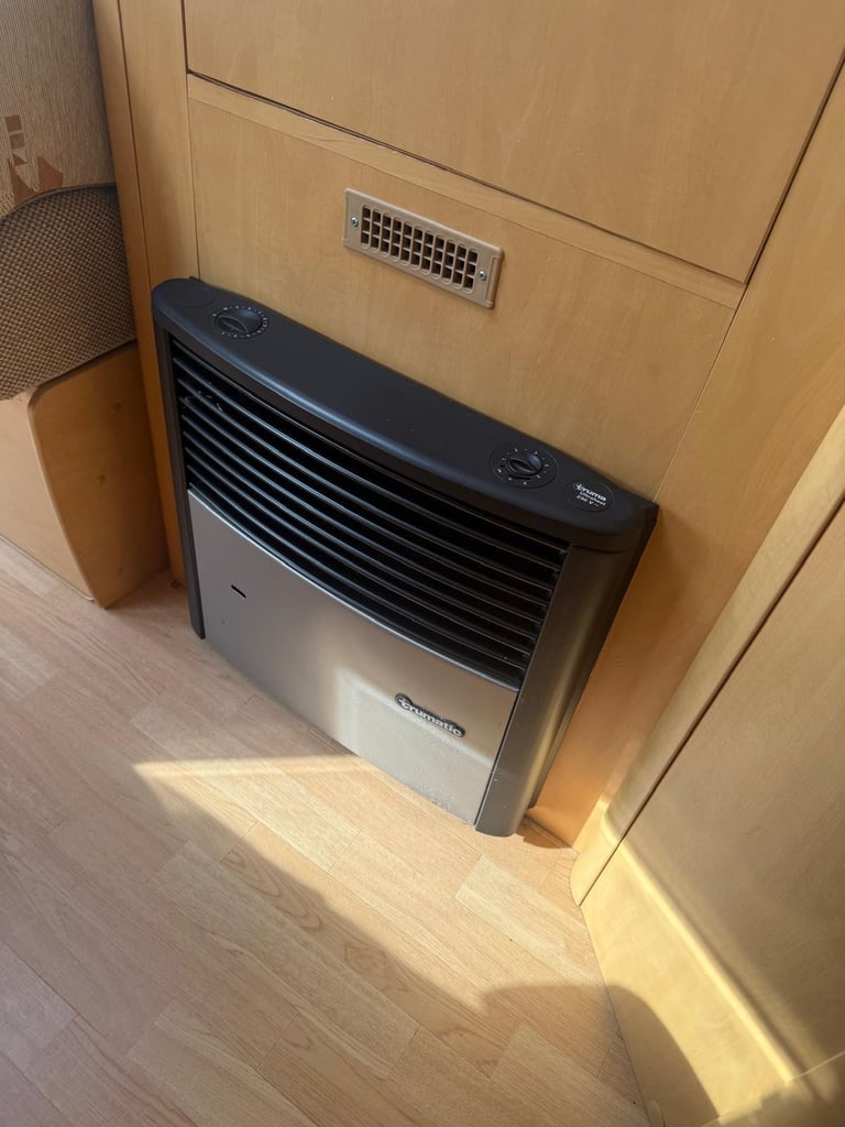 2011 Bailey Pegasus 646 quard motor mover