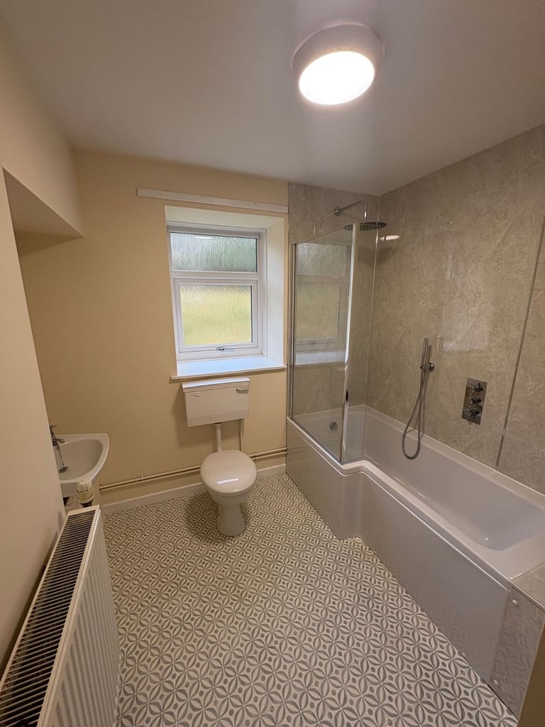 Recently renovated 2 Bedroom Cottage near Logie Coldstone, Dinnet, Aboyne. 