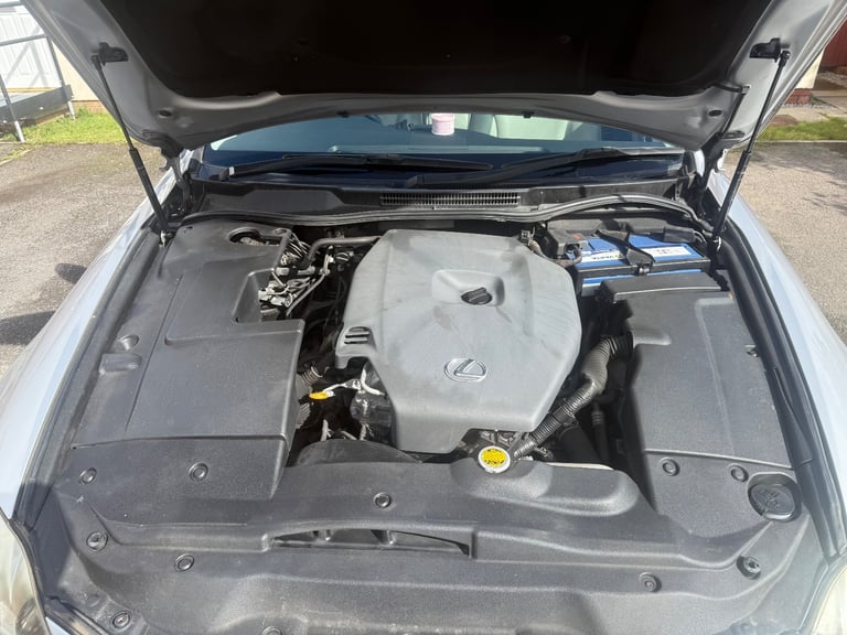 Lexus, IS 220D , Saloon, 2010, Manual, 2231 (cc), 4 doors