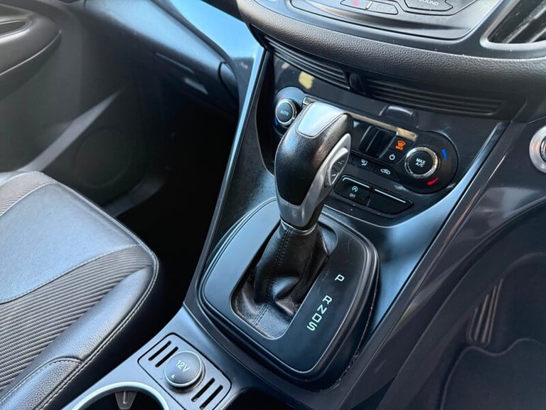 Ford Kuga TITANIUM TDCI