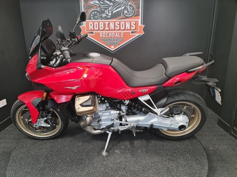 2023 23 Moto Guzzi V100 Mandello 7343 miles, clean & tidy example