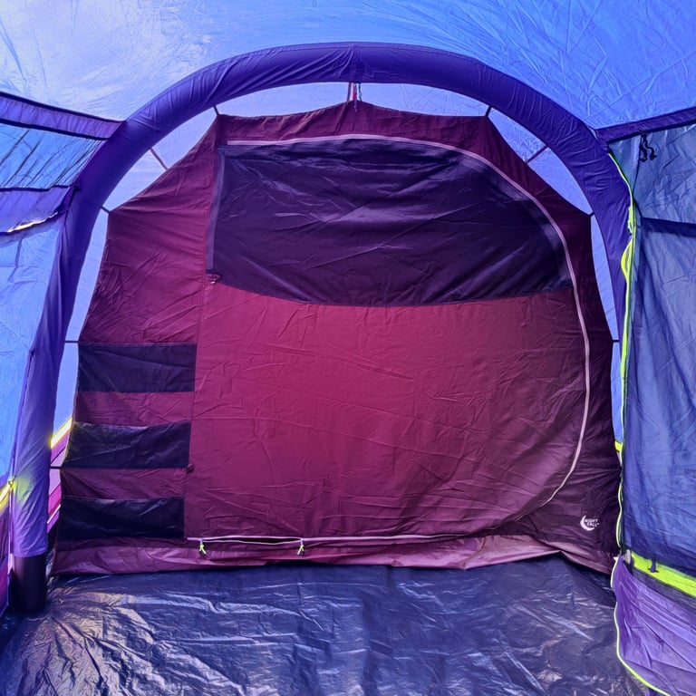 Berghaus Air Tent