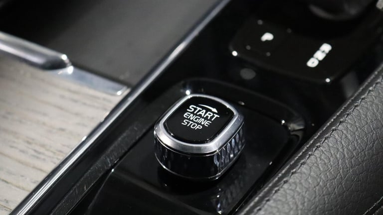 2021 Volvo V90 Cross Country B5 (P) AWD (Lounge &amp; Climate Pack, Sunroof, 360 Camera, Pilot As...