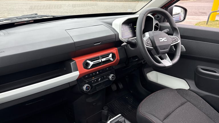 2025 Dacia Spring 27kWh Expression 65 48kW 5dr Auto HATCHBACK ELECTRIC Automatic