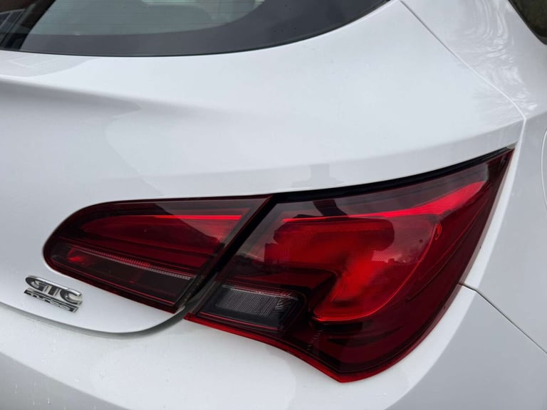 2014 Vauxhall Astra 1.4 Astra GTC Sport S/S 3dr Coupe Petrol Manual