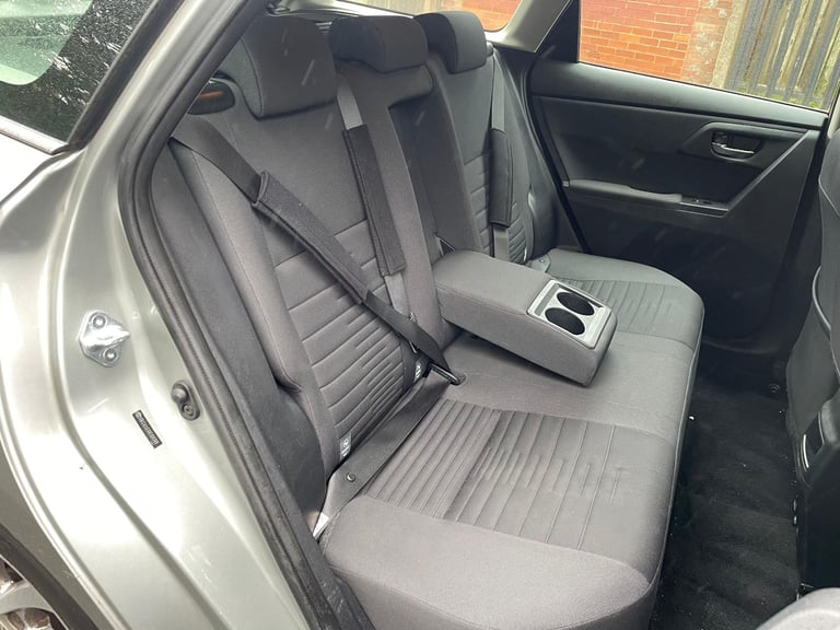 Toyota, AURIS, Estate, 2015, Manual, 1197 (cc), 5 doors