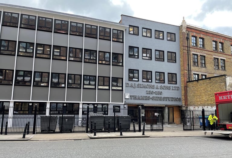 Desk available in creative studio in Shoreditch