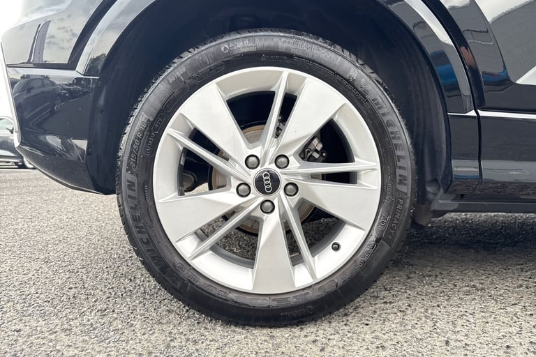 2022 Audi Q2 S line 35 TFSI  150 PS 6-speed SUV PETROL Manual