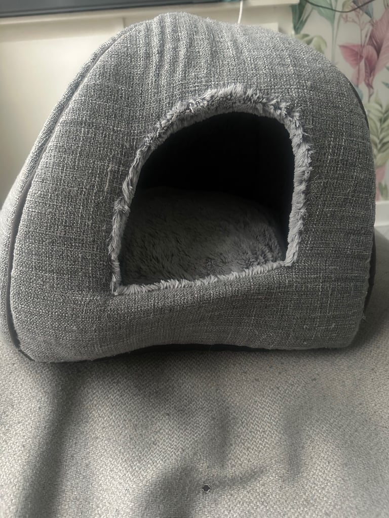Cat Bed 