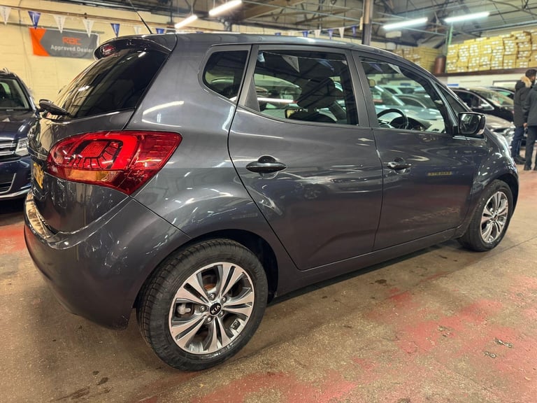 2017 Kia Venga 1.6 3 Auto Euro 6 5dr HATCHBACK Petrol Automatic