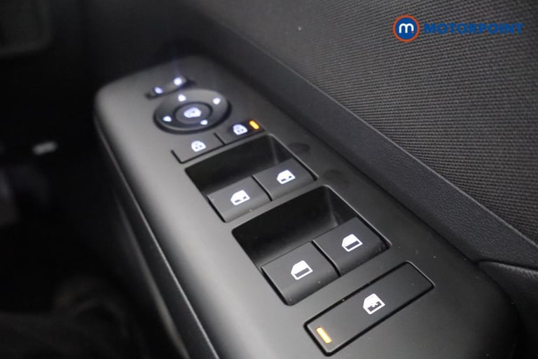 2024 Hyundai KONA 1.0T Advance 5dr SUV Petrol Manual