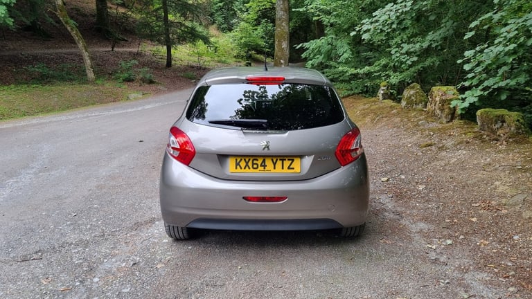2014 Peugeot 208 1.4 HDi Allure 5dr HATCHBACK Diesel Manual