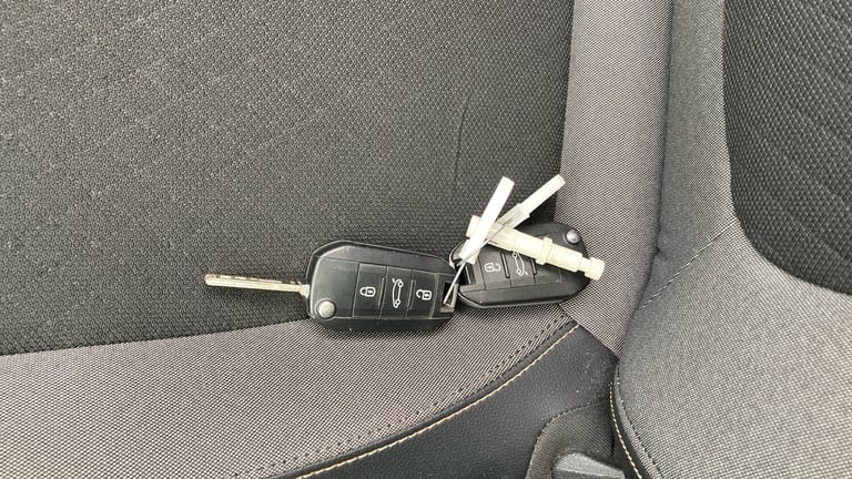 2018 Vauxhall Grandland X 1.5 Turbo D Sport Nav 5dr Diesel Hatchback Hatchback Diesel Manual