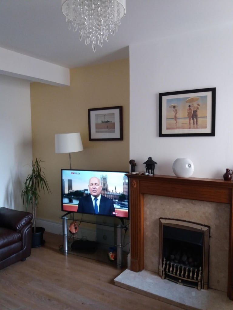 Very near hospital, 2 Bathrooms, Bills Included 