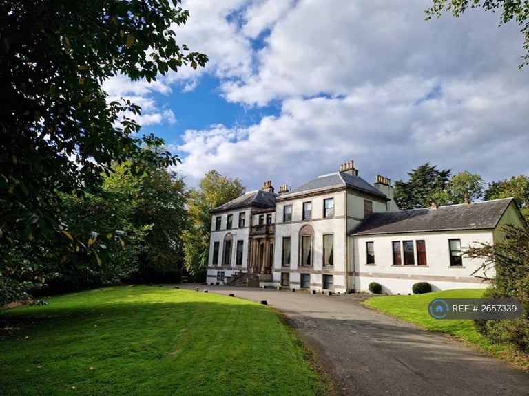 1 bedroom flat in Ardenconnel House, Rhu, Helensburgh, G84 (1 bed) (#2657339)