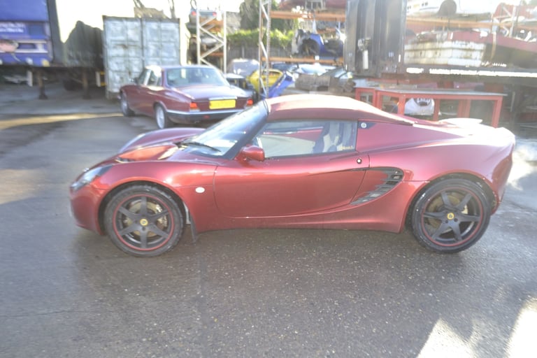 2002 Lotus Elise Elise 2dr CONVERTIBLE Petrol Manual